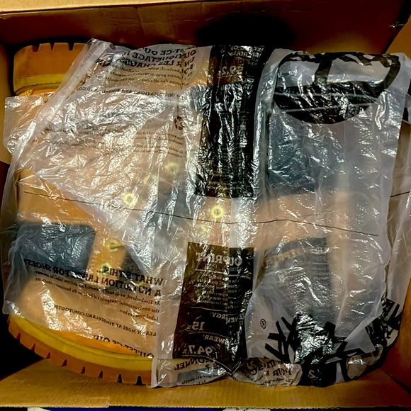 Like New Timberlands - Picture 8 of 8